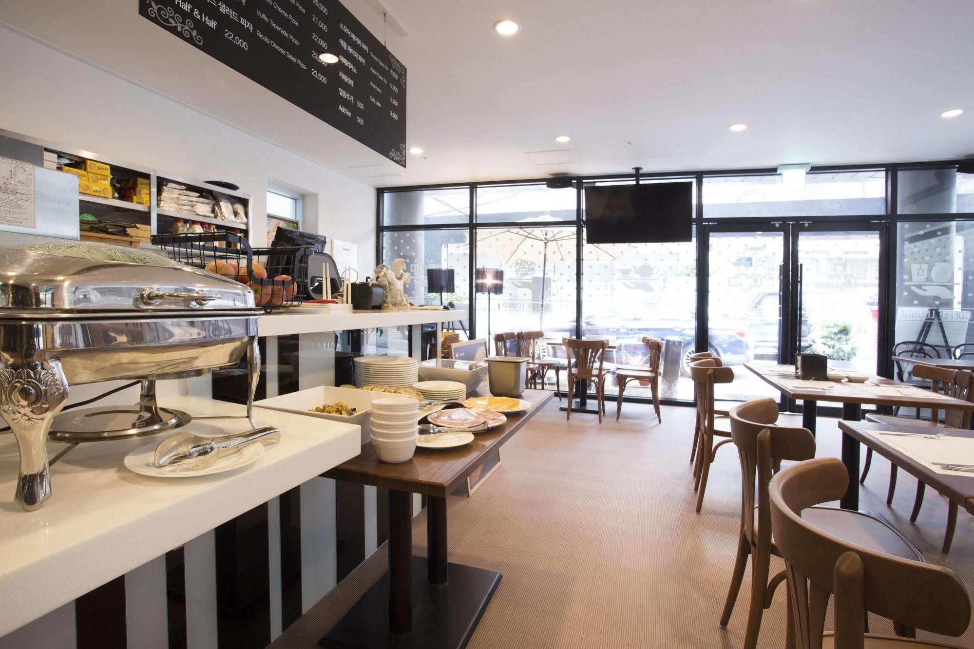 & 公寓式飯店